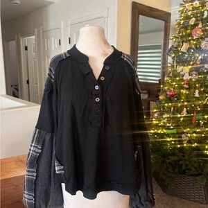 Oli & Hali Black Button-Front Waffle Knit Top with Plaid Sleeve Accents